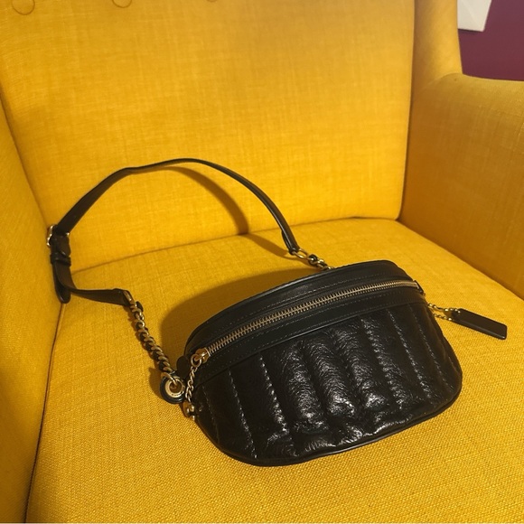 Coach Restored Chain Belt Bag With Quilting - Picture 1 of 7